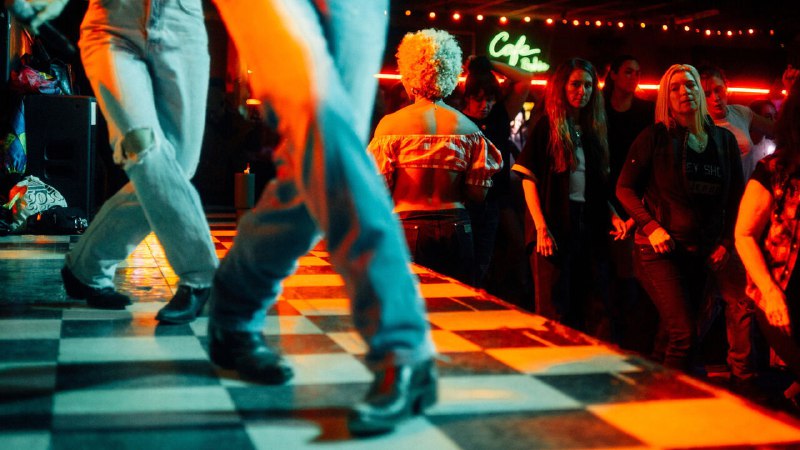 The latest choreography craze? Line dancing