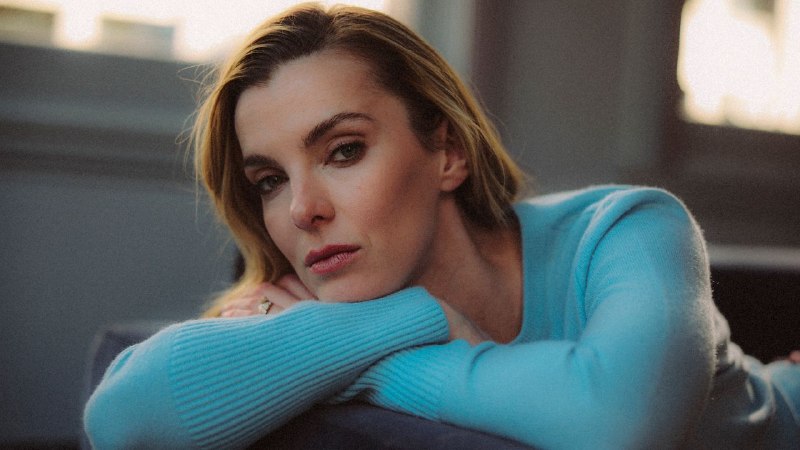 Betty Gilpin Is Having a Moment