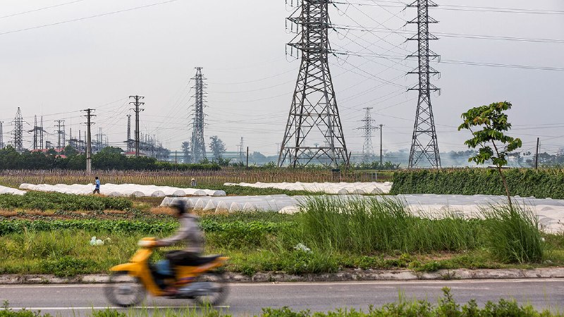 Vietnam's high-tech dreams come with an electricity problem