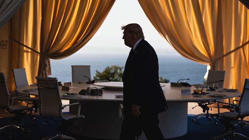 Donald Trump gambles that Iran wants money more than power