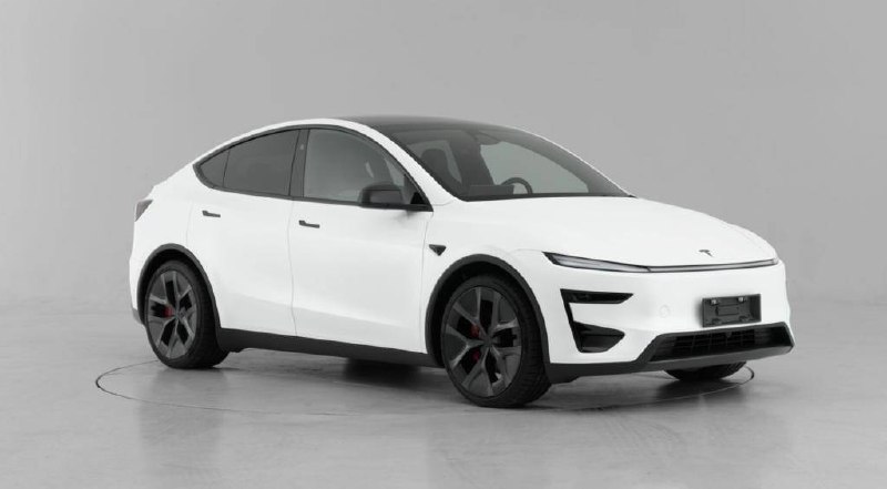 理想 i6 换上中创新航电芯，极氪 9X 光辉、Model Y 性能版现身，9 月新车提前看