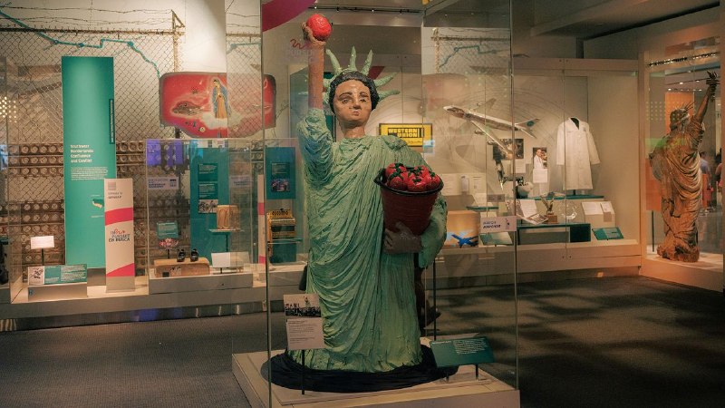 Is the Smithsonian Really Trying to Destroy America?