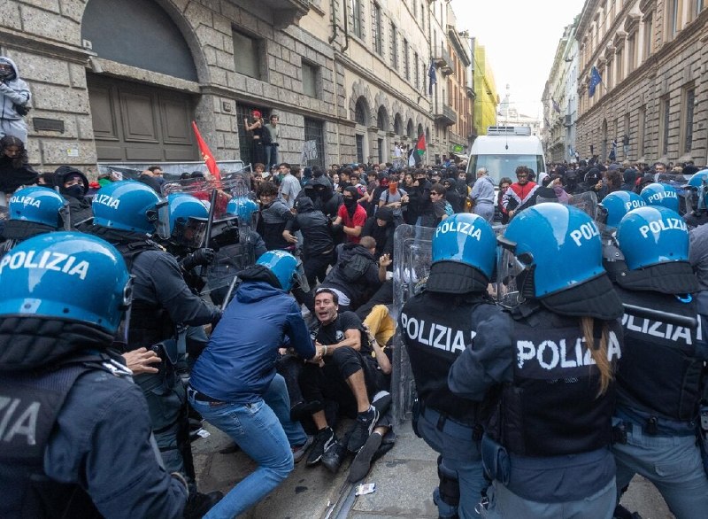 意大利南部与北部同时爆发抗议浪潮