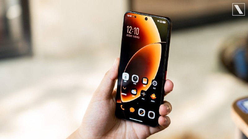 不是水桶机，却想颠覆行业：一台「模型原生」手机的疯狂野心