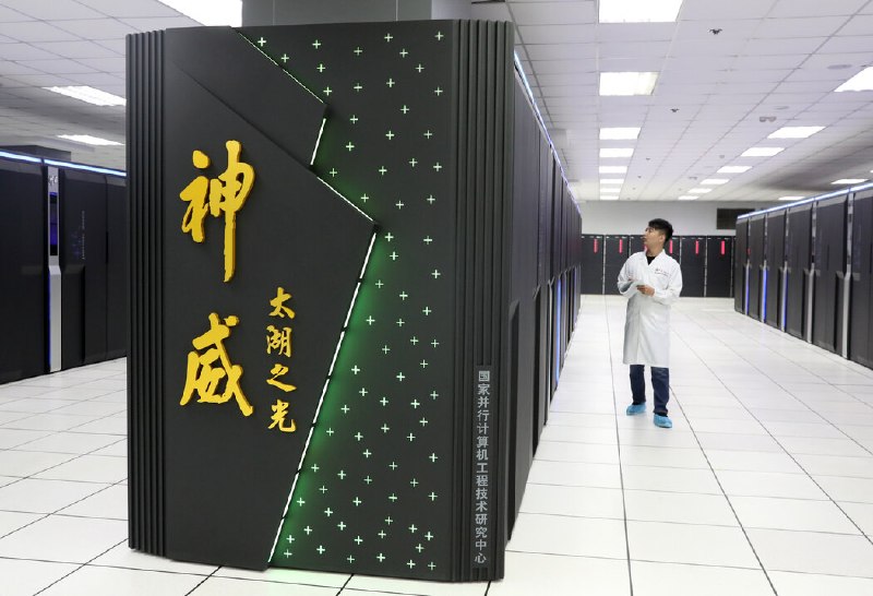 中国“灵晟”登顶全球超级计算机TOP500榜单