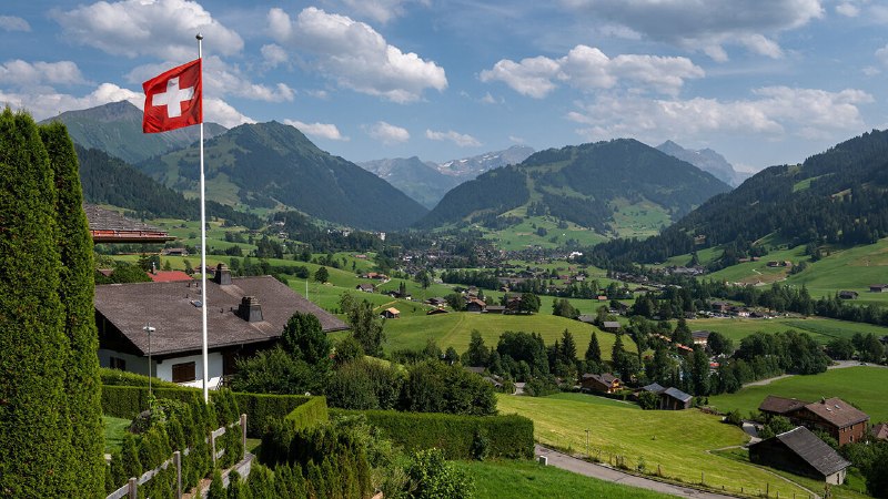 The Swiss would be foolish to cap their population at 10m&nbsp;