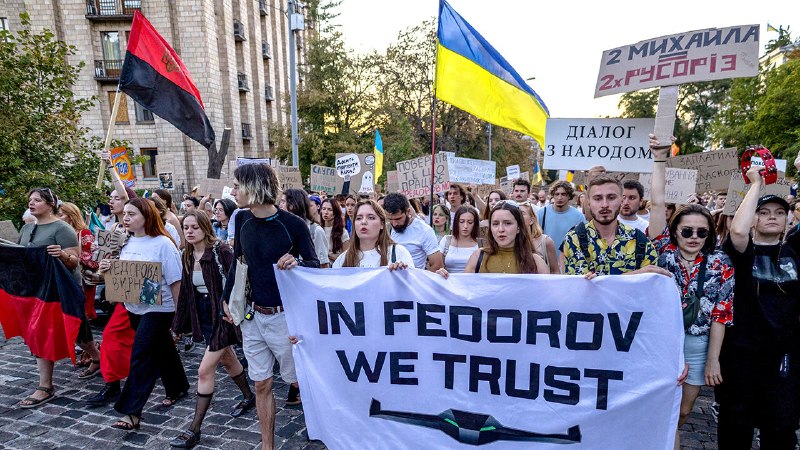 While Ukraine is under fire, corruption and political chaos abound