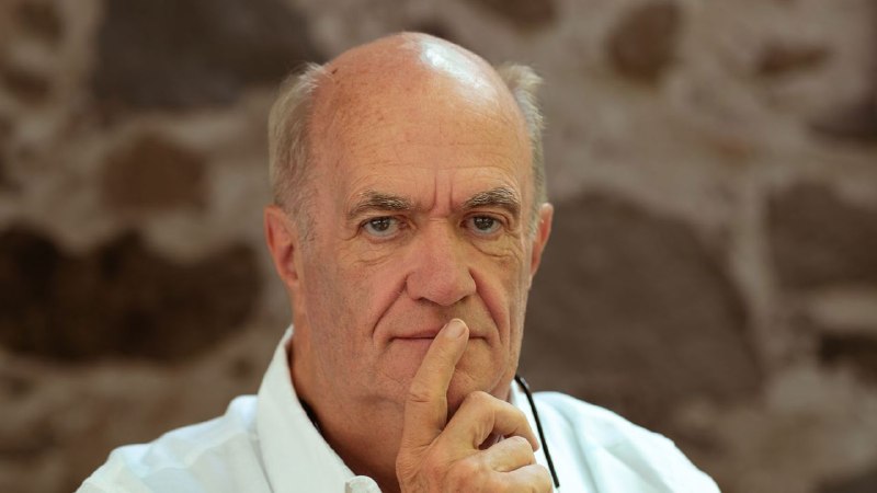 Colm Tóibín Reads Tobias Wolff