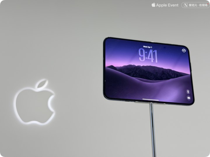 专访苹果高管，揭秘 iPhone Duo 幕后工程和设计哲学 副本