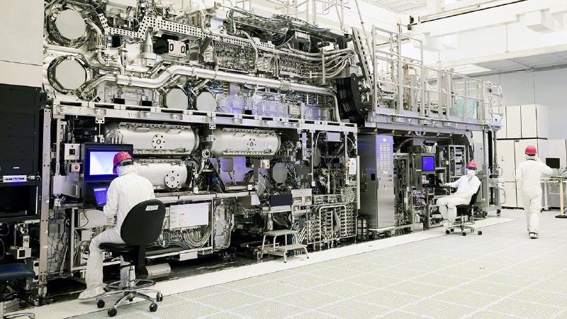 Has China obtained the world’s most important machine?