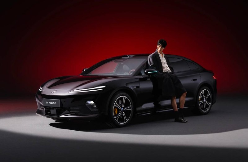 31.98 万元的腾势 Z9S，开始为腾势「去登味」