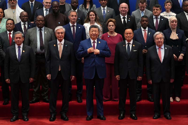 习近平阐述AI发展愿景：倡导“开放共赢”，与美国竞争