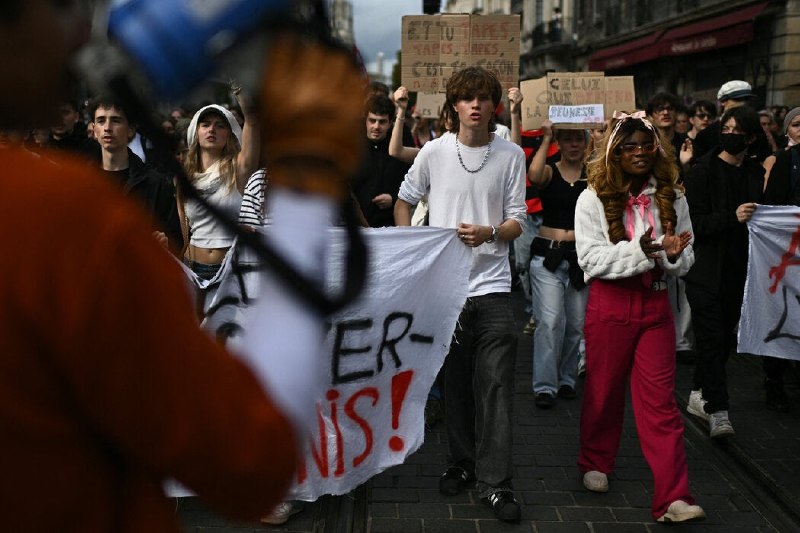 老龄化的欧洲，愤怒的年轻人