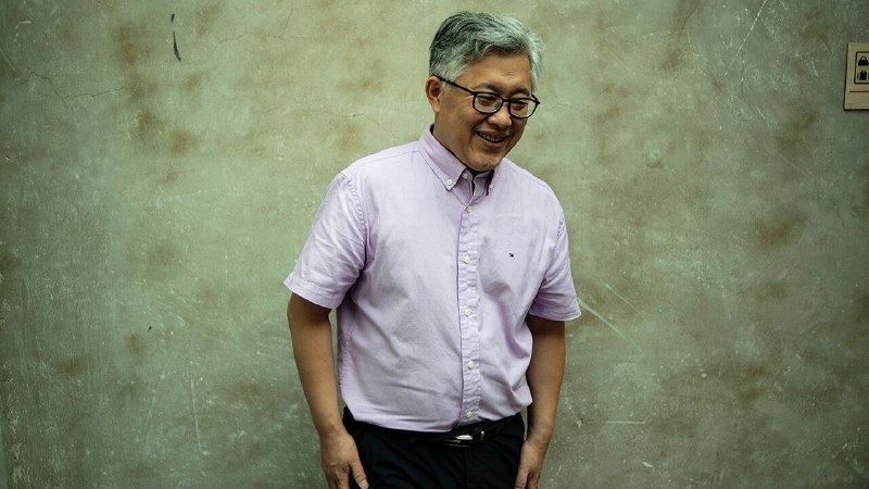 China releases a prominent Christian pastor