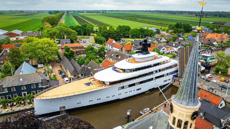 Europe’s superyacht-builders hit choppy waters