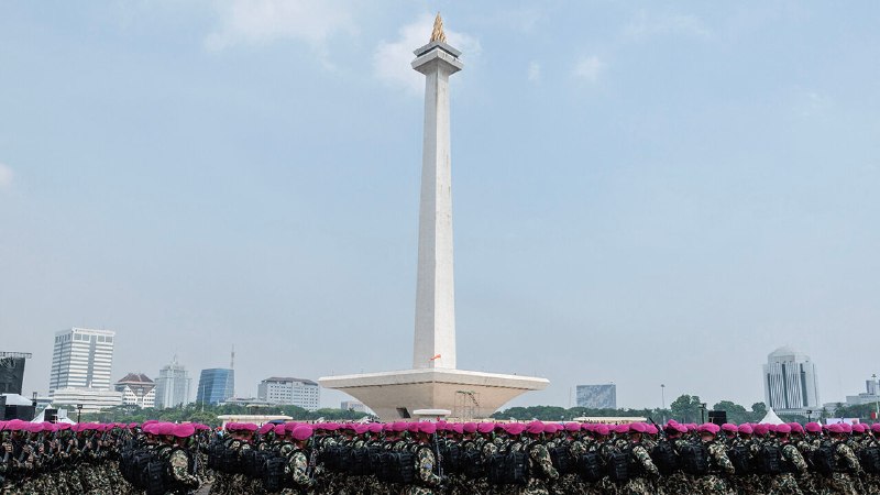 A gold-bar scandal pits Indonesia’s army against its police