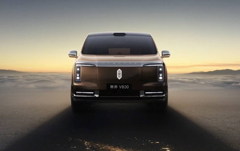 尊界 V800 内饰曝光！水晶壁灯上车，还有一台现磨咖啡机